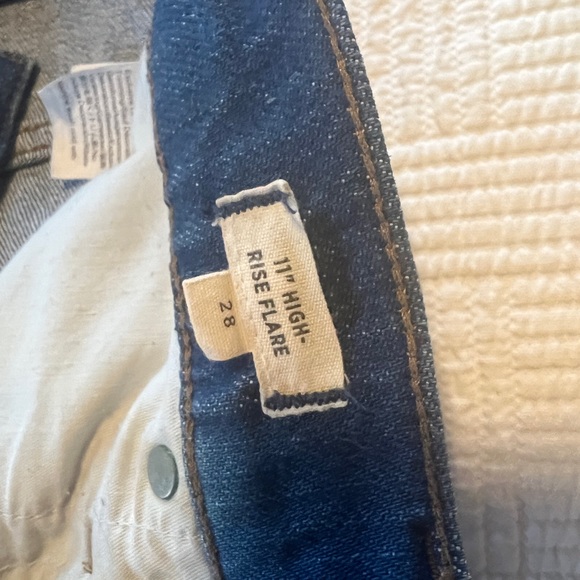 High-Waisted Madewell Wide Leg Jeans - Picture 7 of 10